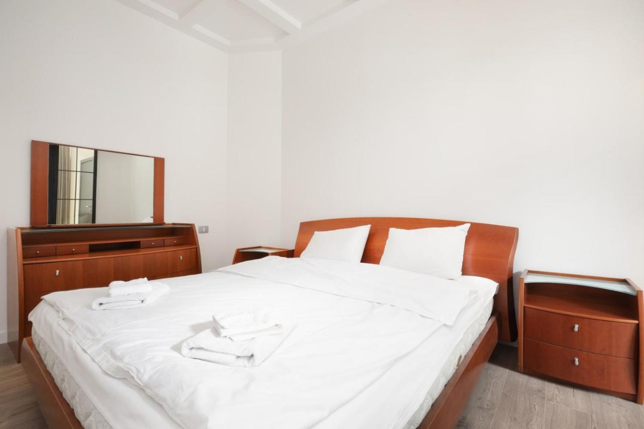 Stay Inn-Apartments On Abovyan 32 Jerevan Exteriör bild