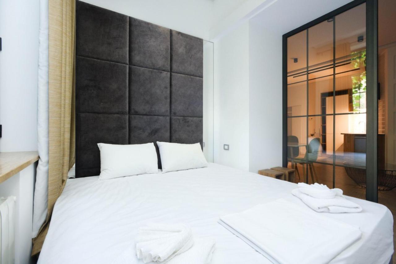 Stay Inn-Apartments On Abovyan 32 Jerevan Exteriör bild